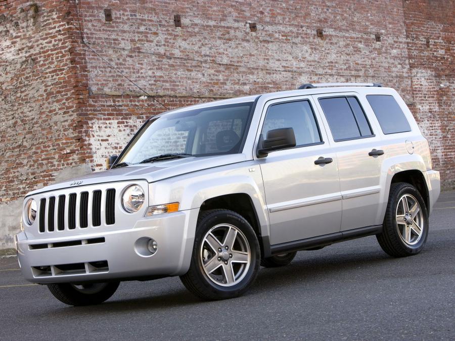  Jeep Patriot 2007 года  (EU) (фото 8 из 17)